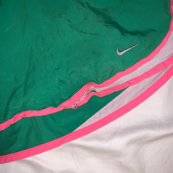 Nike Shorts - Picture 3 of 3
